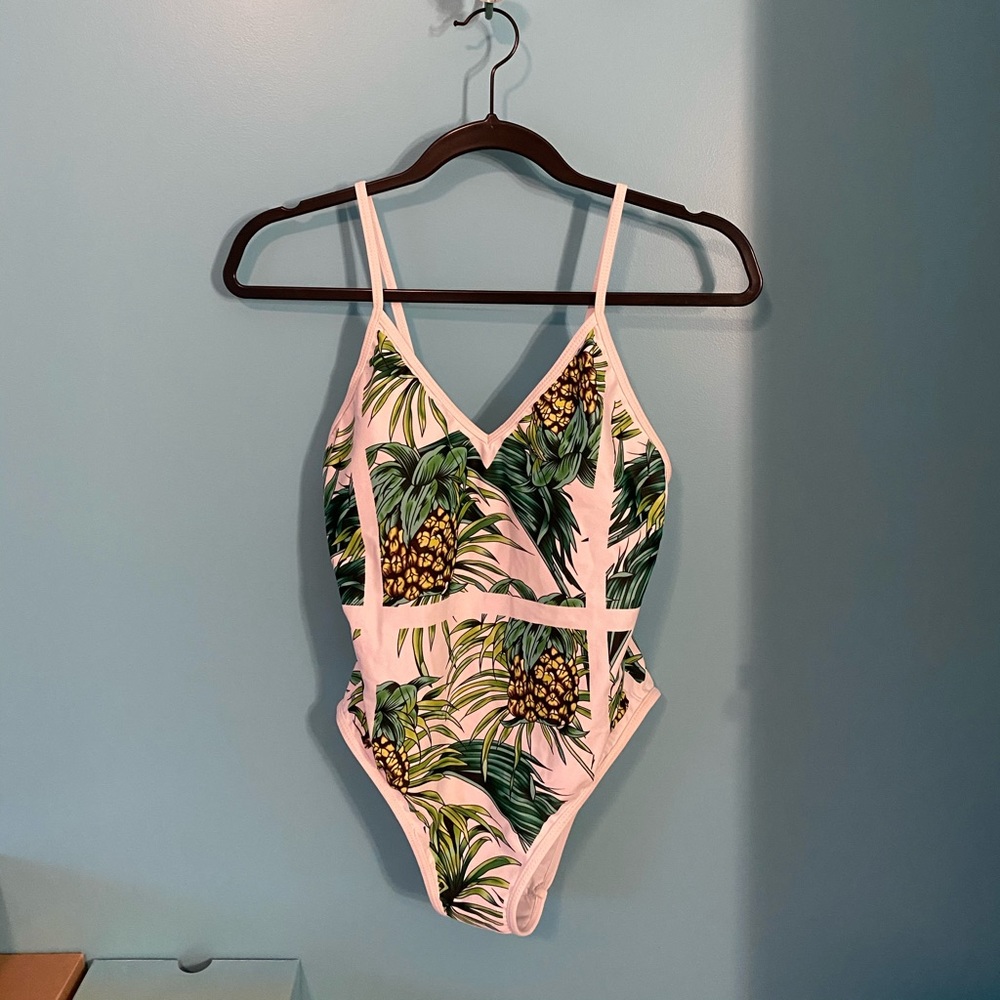 NEW One Piece Swimsuit